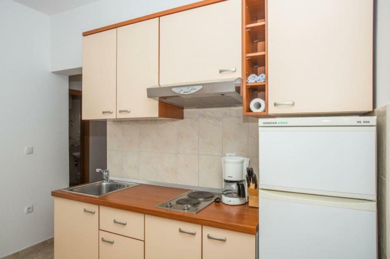 Apartments Macolic Rab Town Ngoại thất bức ảnh