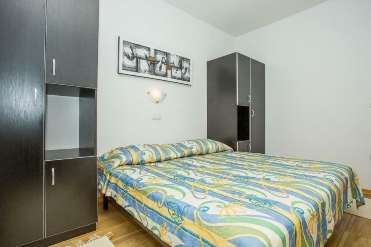 Apartments Macolic Rab Town Ngoại thất bức ảnh